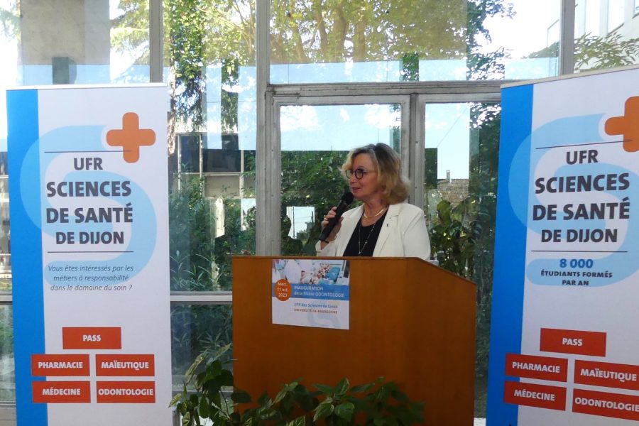 Françoise Tenenbaum (Vice-présidente de Dijon métropole) pour l'inauguration de la filière Odontologie à l'UFR des Sciences de Santé